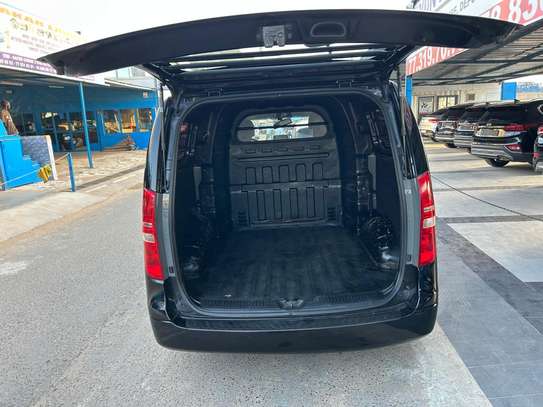 Hyundai Starex Fourgon 5 places manuelle image 14