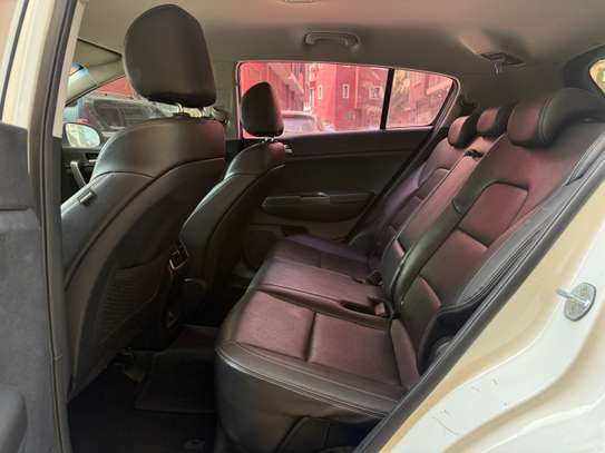 Kia sportage 2019 image 8