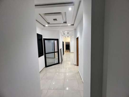 Appartement F4 Haut Standing à louer – Cité Keur Gorgui image 3