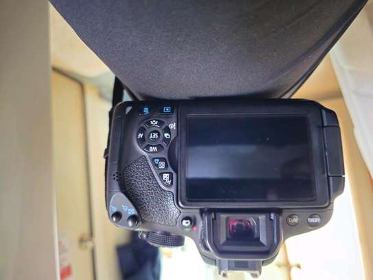 A vendre Canon 700D image 9