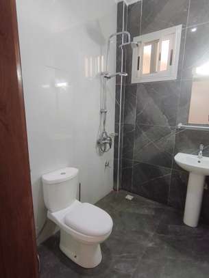 APPARTEMENT F3 À LOUER – CITÉ MBACKIOU FAYE image 9