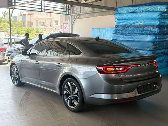 RENAULT SM6 2019 image 14