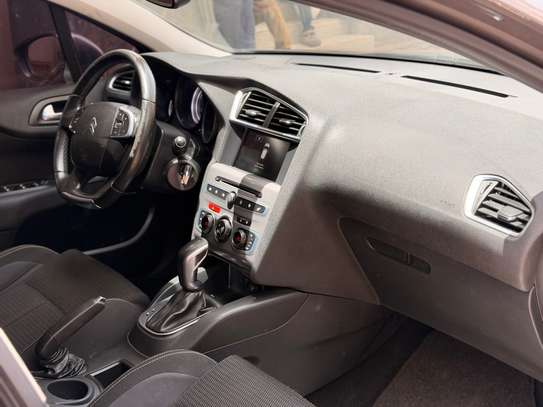 Citroën C4 Diesel 2016 image 7