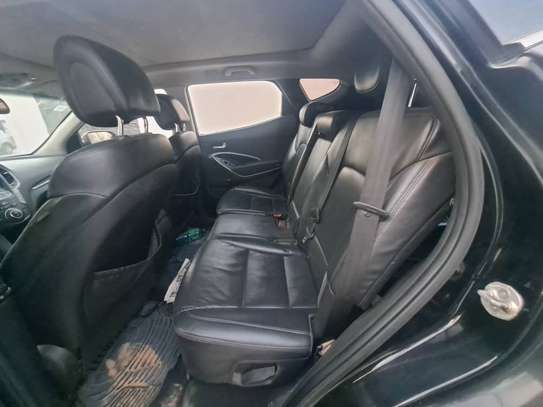 Hyundai Santa fe image 6