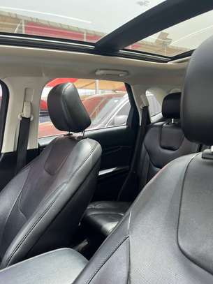 location Ford edge 2019 image 7
