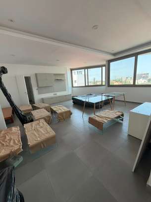 Penthouse duplex à louer à Ouakam image 9