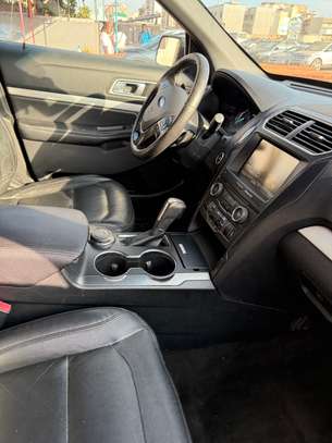 Ford Explorer Full options image 15