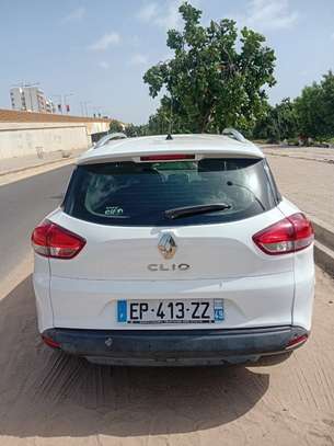 RENAULT CLIO 2017 image 5