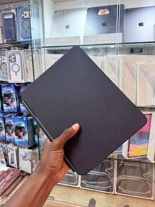 Ipad Pro 13" M4 512Go Wi-Fi + Cellulaire & Magic Keyboard image 5