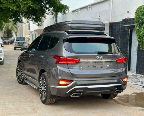 HUNDAY SANTAFE 2019 image 13