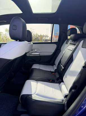 MERCEDES GLB 250 Année : 2021 image 5