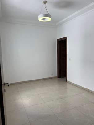 Appartement F4 à Louer image 5