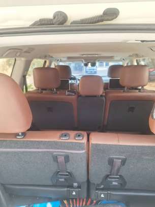 Location VIP : Toyota Land Cruiser V8 VXR 2022 image 4
