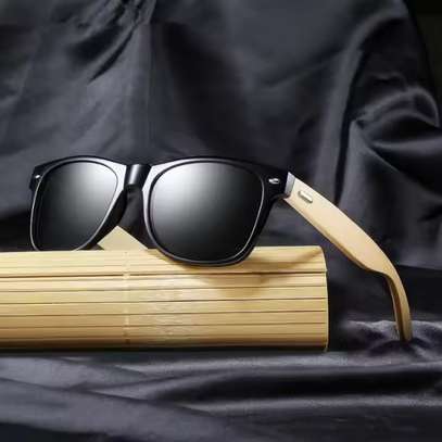 Lunettes de soleil aviateur noires verres gris dégradés image 3