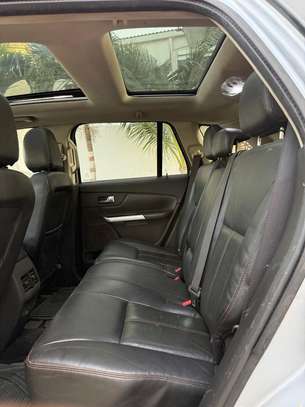 Ford Edge image 2
