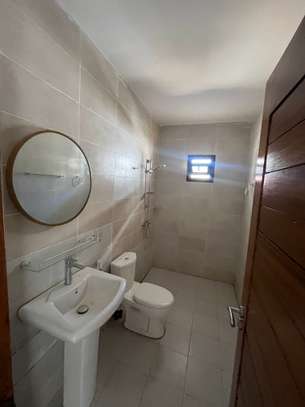 Appartement F3 derrière Almadies image 4