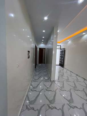 APPARTEMENT F4 À LOUER – OUAKAM, DERRIÈRE L’ÉGLISE BLEUE image 9