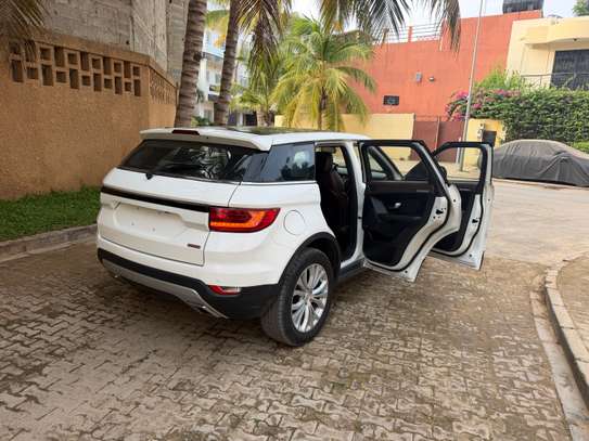 Range Rover Land Wind x7 2017 image 12