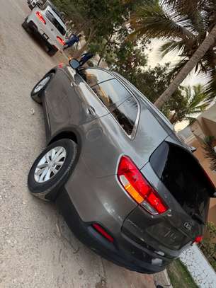 KIA SORENTO image 10