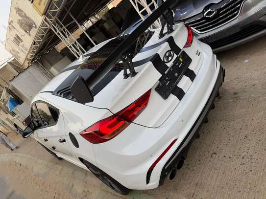 Hyundai avante 2017 à vendre image 5
