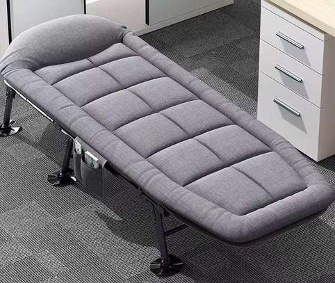 Chaise longue gris ergonomique réglable confortable image 2