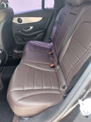 Vehicule Mercedes benz glc 220D image 8