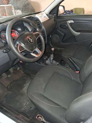Renault Duster 2017 Plaque verte image 3