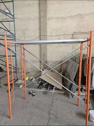 Echafaudage métallique Maçon neuf image 3