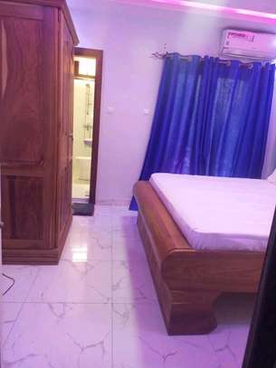 STUDIO MEUBLÉ À LOUER A MERMOZ SOTRAC image 6