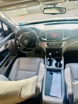 Honda pilot année 2017 avec 8 places image 3