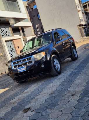 *FORD ESCAPE CARRÉ* Année : 2011 image 5