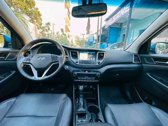 Hyundai tucson Année 2017 image 8