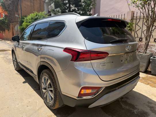 Hyundai Santafe Luxury 2020 image 7