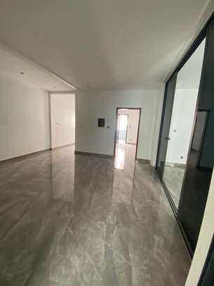 Studio F2 à Louer à Mermoz image 14