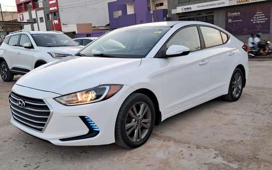 Hyundai Elantra 2018 image 8
