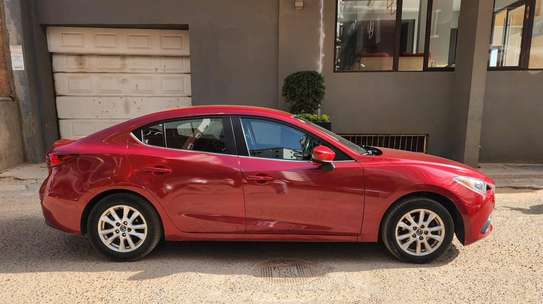 Location Mazda 3 image 4