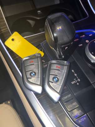 BMW X5 image 10