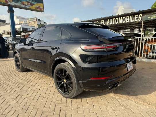 Porsche Cayenne coupé S 2021 image 12