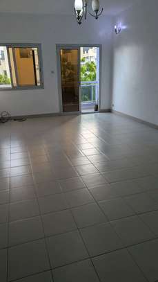 À louer, appartement, 2e étage image 5
