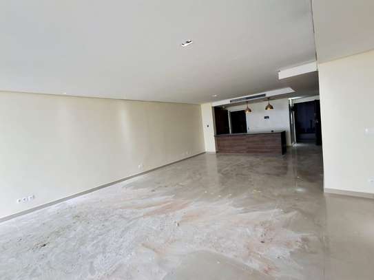 Apparemment à vendre image 8