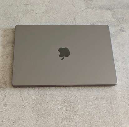 MacBook M2 Pro 14 inch(2023) 1Terra/Ram 16Go image 2