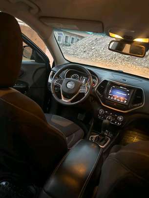 Jeep Cherokee 2014 image 4