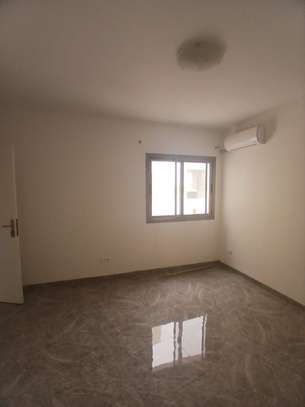Appartement à vendre Sipres 4 ouest foire image 2