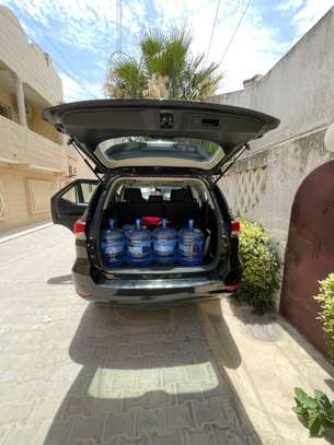 Toyota FORTUNER image 10