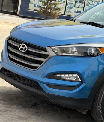 Hyundai Tucson image 11