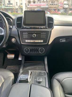 Mercedes-Benz GLE 350D 2018 image 5