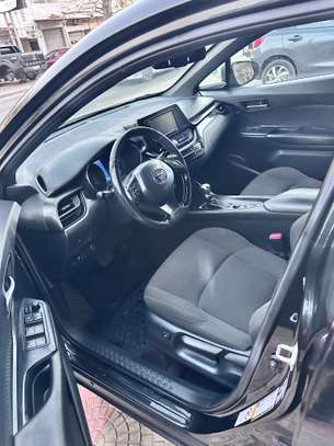 Toyota C-HR 2018 image 5