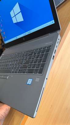HP Zbook 15 - Nvidia 4Go - Ram 32Go - Core i7 8th image 8