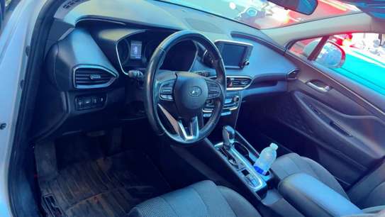 HYUNDAI SANTA FE 2019 image 4