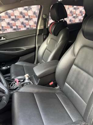 HYUNDAI *TUCSON EVGT* 2017 image 7